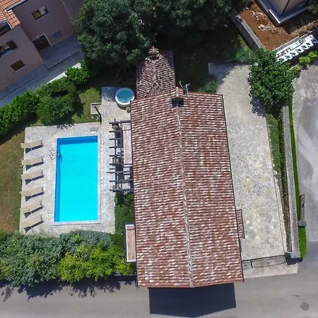 Villa Villa Rosa *