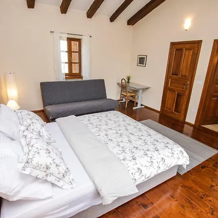 Marinac Villa