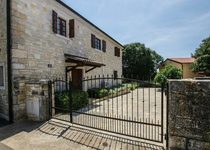 Villa Marinac *